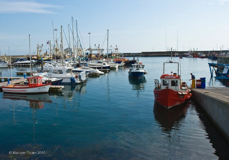 tying-up-at-kilmore-quay-co-wexford